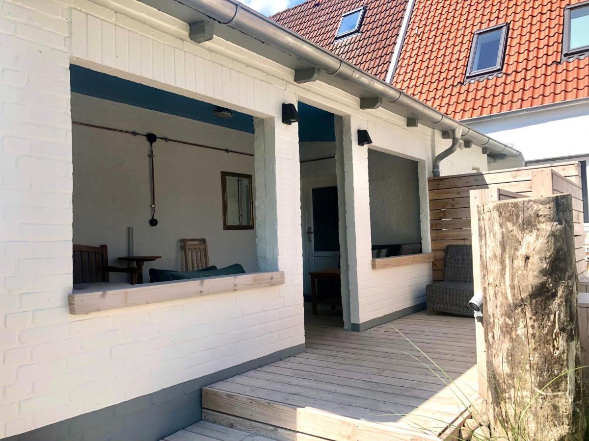 Gaestehaus Kajuete Direkt Am Wasser Friedrichstadt Dış mekan fotoğraf