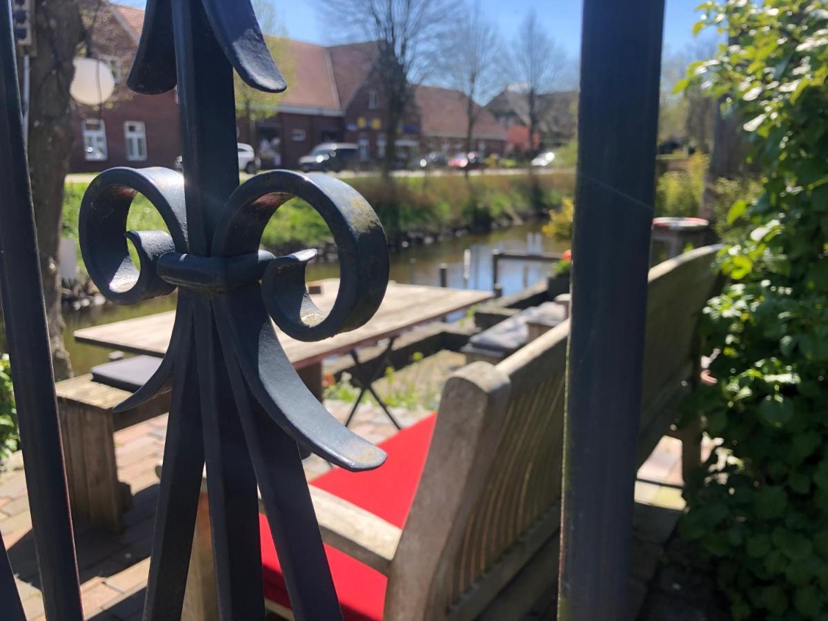 Gaestehaus Kajuete Direkt Am Wasser Friedrichstadt Dış mekan fotoğraf